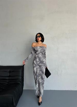 Micro Kumaş Düşük Omuz Büzgü Detay Uzun Elbise Leopar