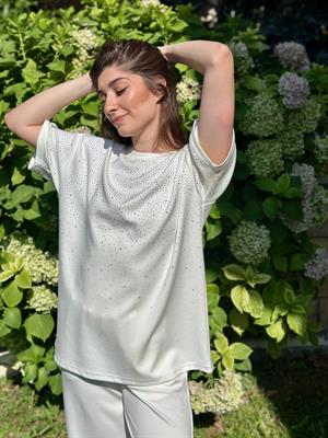 Modal Kumaş Taş Detaylı T-shirt ve Rahat Pantolon İkili Takım Beyaz