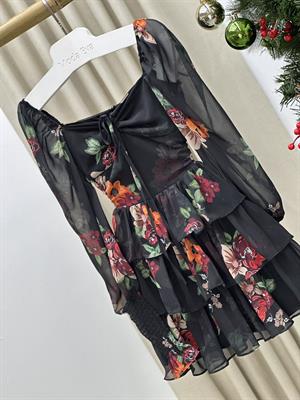 Multi Şifon Kumaş Çiçek Desen Kat Etekli Tasarım Elbise