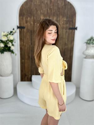 Müslin Kumaş Cep Detaylı Tiril Şort Sarı
