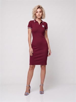 Nakış Detay Likralı İthal Kaşkorse Kumaş Polo Yaka Elbise Bordo