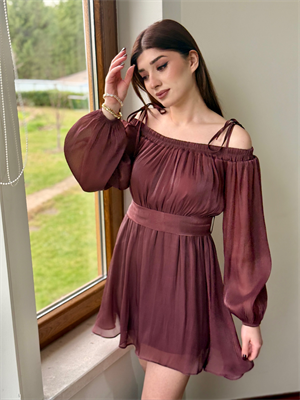 Organze Kumaş Madonna Yaka Kloş Tasarım Elbise Kahverengi