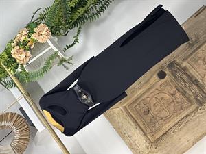 Ottoman Kumaş Toparlayıcı Etkili Damla Yaka Uzun Kollu Maksi Boy Siyah Elbise