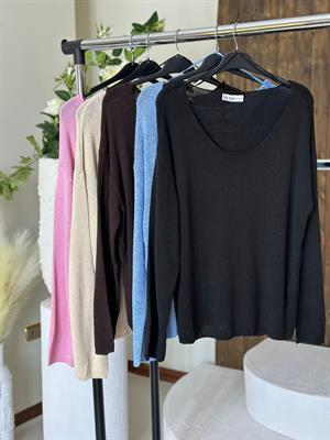 Oval Yaka Yumuşak Dokulu Merserize Triko Kazak Pudra