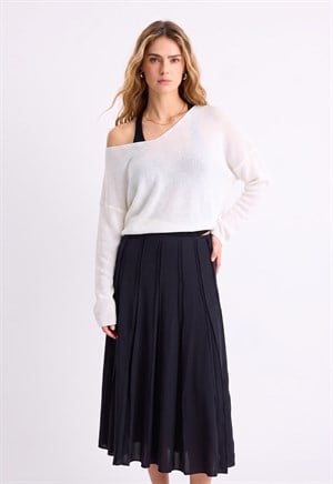 Oversize V Yaka Merserize Triko Beyaz 
