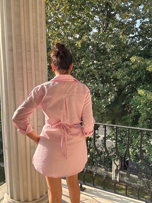 Poplin Kumaş Çizgi Desen Tasarım Gömlek Pembe