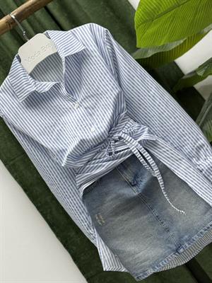 Poplin Kumaş Çizgi Desen Tasarım Gömlek Mavi