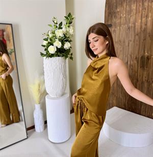 Premium Seri Gramajlı Saten Kumaş Kendinden Dokulu Pantolon Bluz Takım