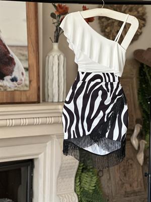 Püskül Detaylı Zarf Kesim Mini Etek