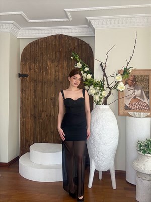 Sandy Kumaş Drapeli Tül Detaylı Gloplu Uzun Elbise Siyah