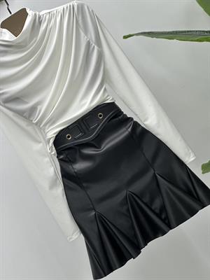 Sandy Kumaş Drapeli Yarım Balıkçı Beyaz Bluz 