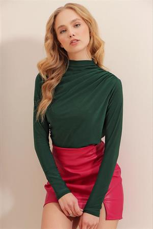Sandy Kumaş Drapeli Yarım Balıkçı Yeşil  Bluz 