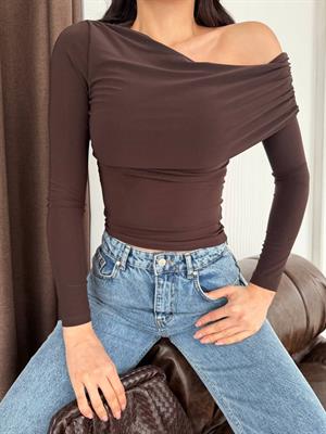 Sandy Kumaş Düşük Omuz Bluz Kahverengi