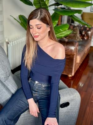 Sandy Kumaş Düşük Omuz Bluz Lacivert