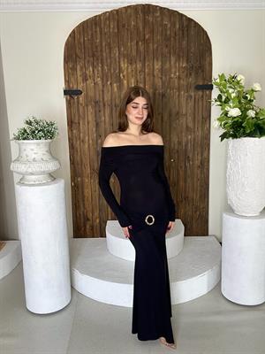 Sandy Kumaş Gold Aksesuar Detaylı Madonna Yaka Midi Boy Elbise Siyah