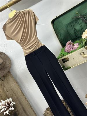 Sandy Kumaş Kısa Kollu Drapeli Bluz