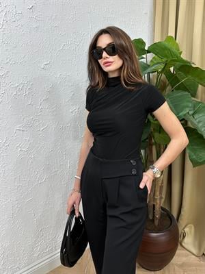 Sandy Kumaş Kısa Kollu Drapeli Bluz