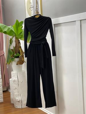 Sandy Kumaş Rahat Kalıp Kuşak Detaylı Pantolon