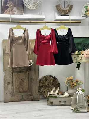 Saten Kumaş Balon Kol Göğüsler Büzgü Detaylı Kloş  Bej Elbise