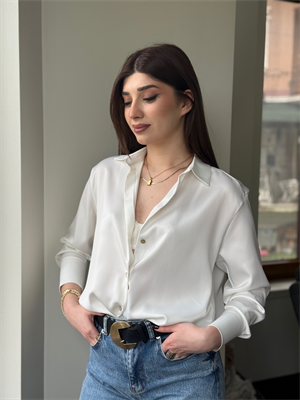 Saten Kumaş Rahat Kalıp Gömlek Beyaz