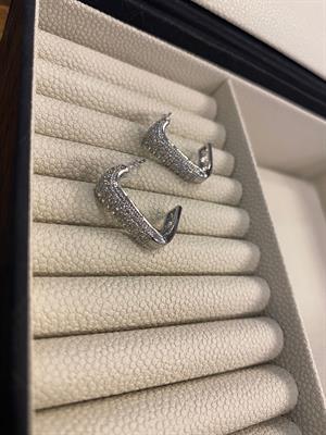 SB Xuping ZirkonTaşlı Köşeli Halka Küpe 