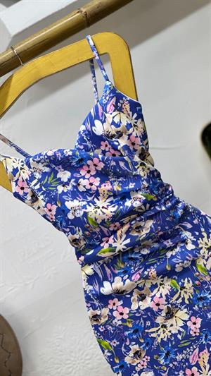 Scuba Kumaş Kalp Yaka Askılı Desenli Mavi Elbise