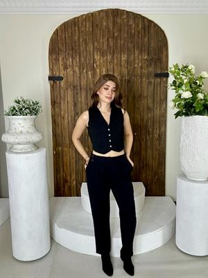 Siyah Çift Düğme Detaylı Pileli Tasarım Pantolon 