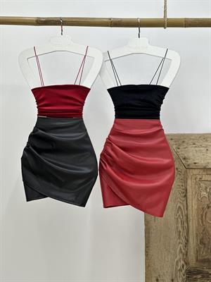 Siyah Vegan Deri Drapeli Kruvaze Etek 