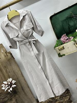 Trikoton Kumaş Kapak Cepli Kuşaklı Midi Boy Gömlek Elbise