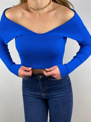 Yaka Detay Triko Kazak