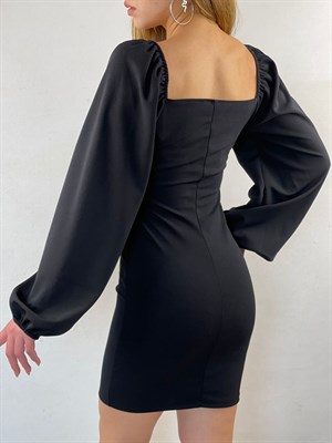 Yakası Büzgülü Crep Dokuma Kumaş Elbise