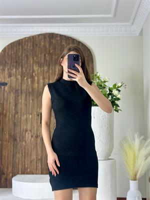 Yarım Balıkçı Yumoş Triko Elbise Kemer Dahil Değildir Siyah