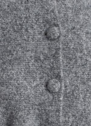 Yumuşak Dokulu Peplum Düğmeli Bel Oturma Hırka