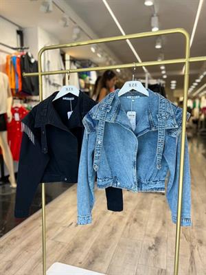 Zincir Detay Yıkamalı Jean Ceket