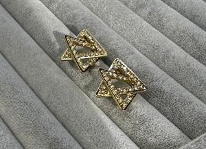 Zirkon Taşlı Tasarım İç İçe Çift Üçgenli Küpe 