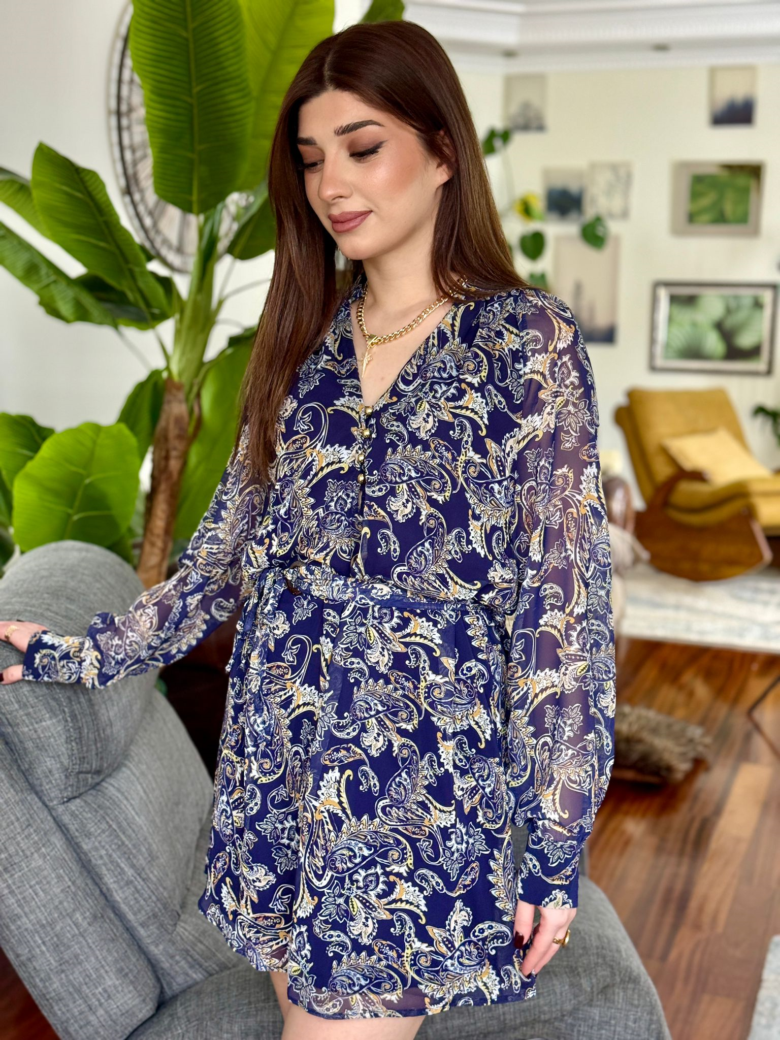  Şifon Kumaş Kemerli Gold Düğme Detaylı Şal Desen Elbise