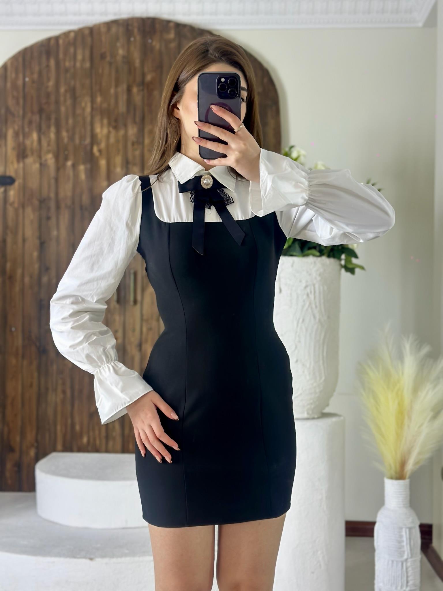 Atlas Kumaş Poplin Detaylı Broşlu Tasarım Elbisemiz