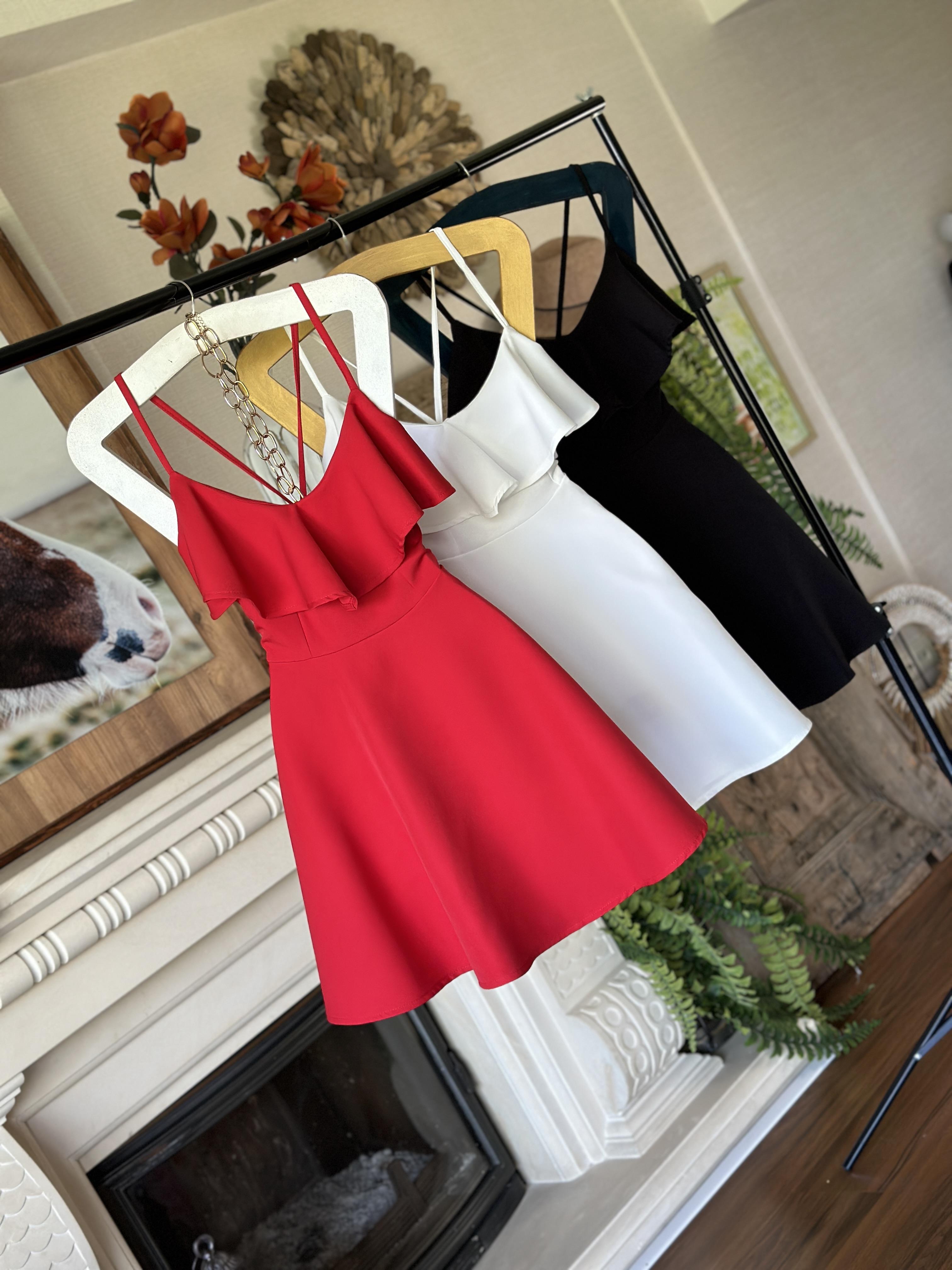 Atlas Kumaş Yaka Volanlı Sırt Detay Kloş Elbise