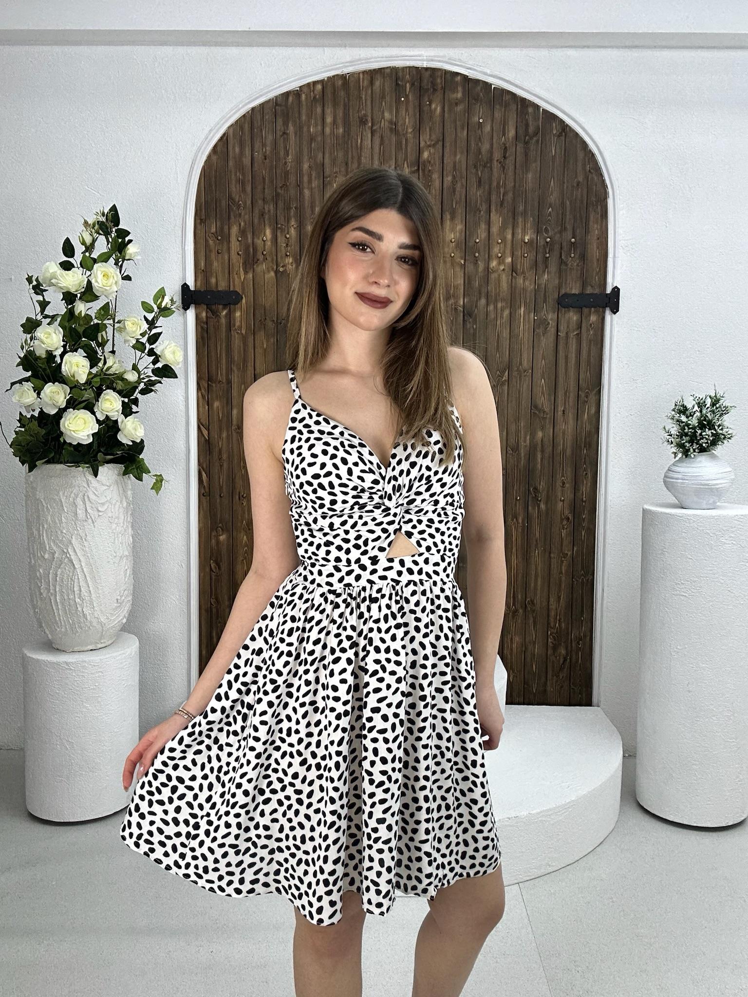 Bel Detaylı Viskon Kumaş Glop Destekli Beyaz Kloş Elbise