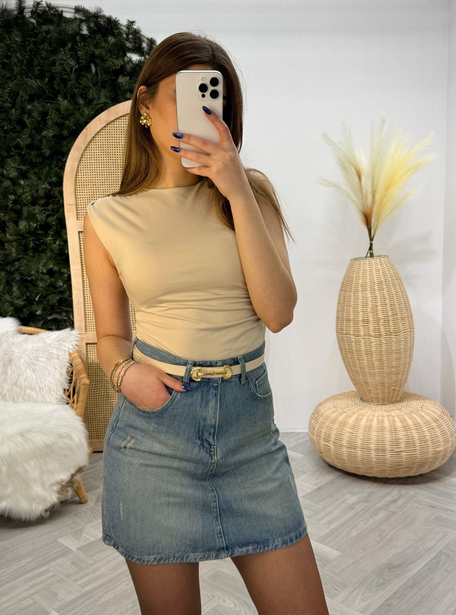 Bisiklet Yaka Önü Astarlı Büzgülü Bodysuit  Bej