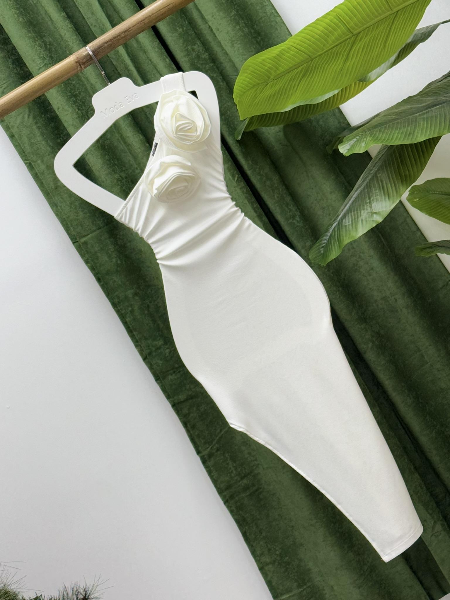 Burgu Kumaş Çiçek Detay Tek Omuz Kalem Elbise Beyaz