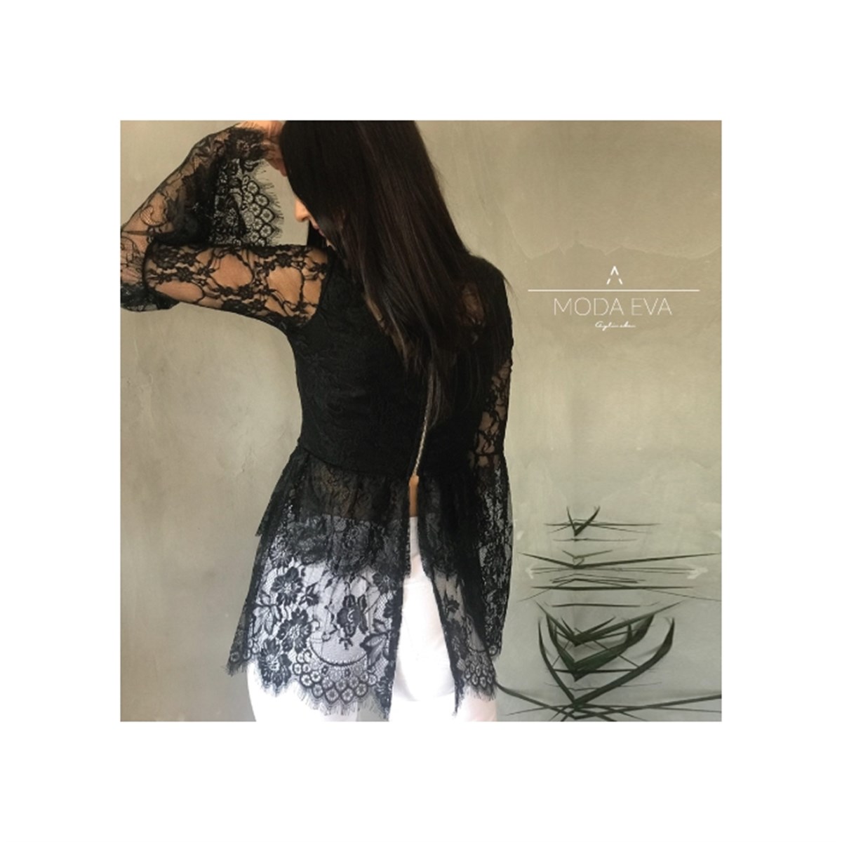 DANTEL TASARIM SİYAH BLUZ