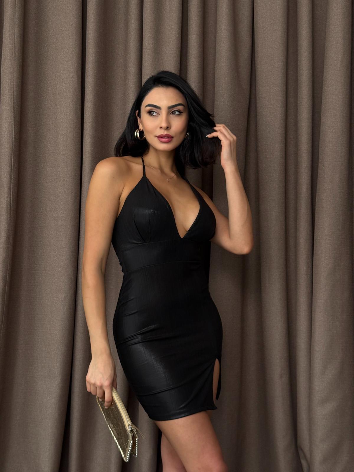 Derin V Yaka Boyundan Bağlamalı Tasarım Parlak Mini Elbise  Siyah