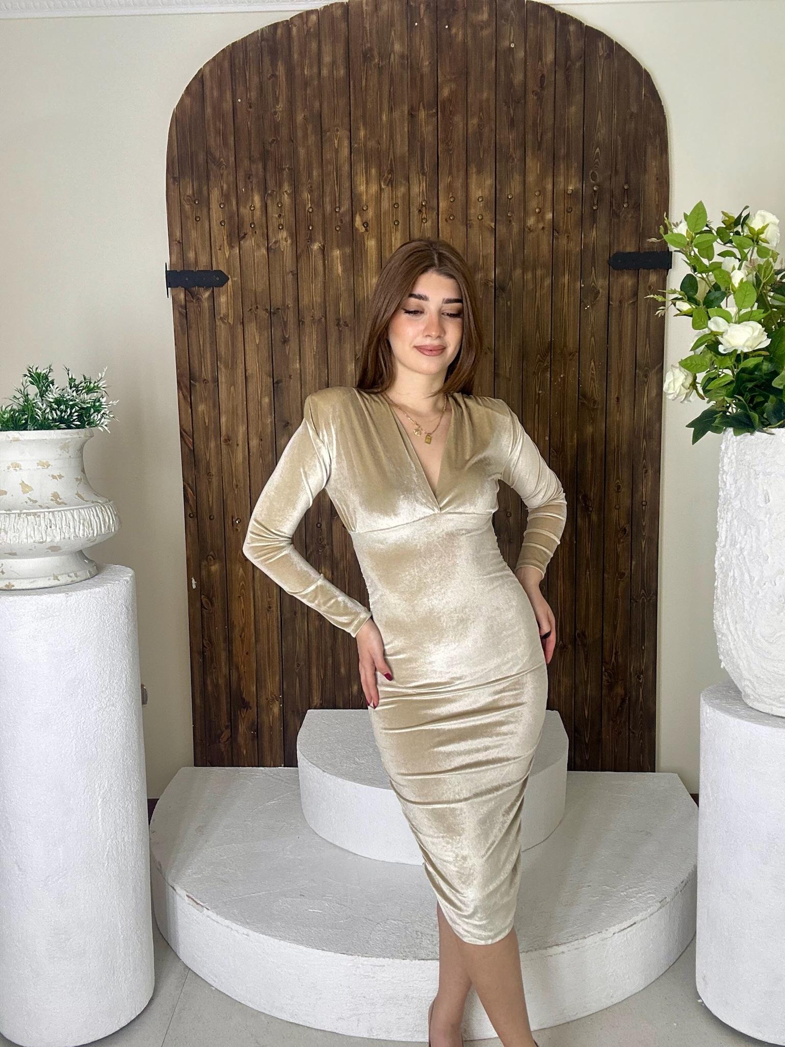 İnci Kadife Derin V Yaka Drapeli Uzun Kollu Tasarım Elbise Krem