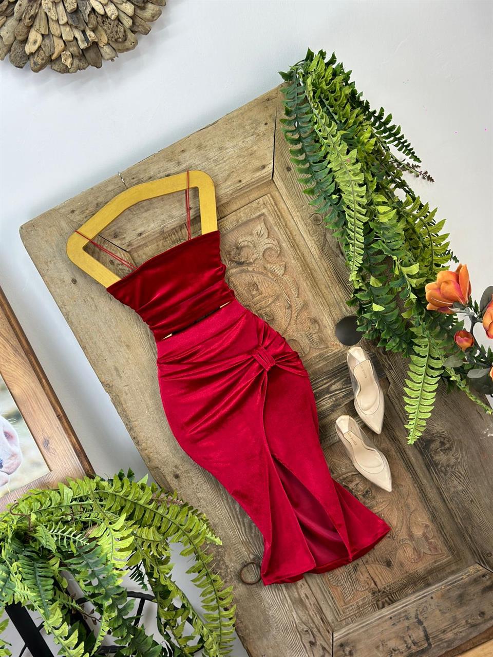 İnci Kadife Kumaş Tasarım Bağlama Detay Midi Boy Etek 