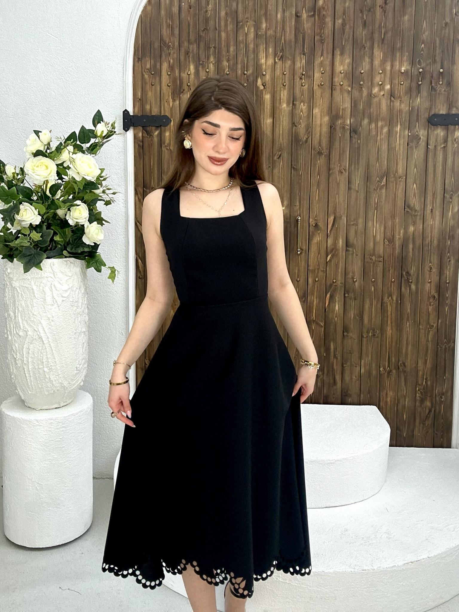 İthal Crep  Kumaş Puantiye Çiçek Desen Lazer Kesim Midi Boy Elbise 