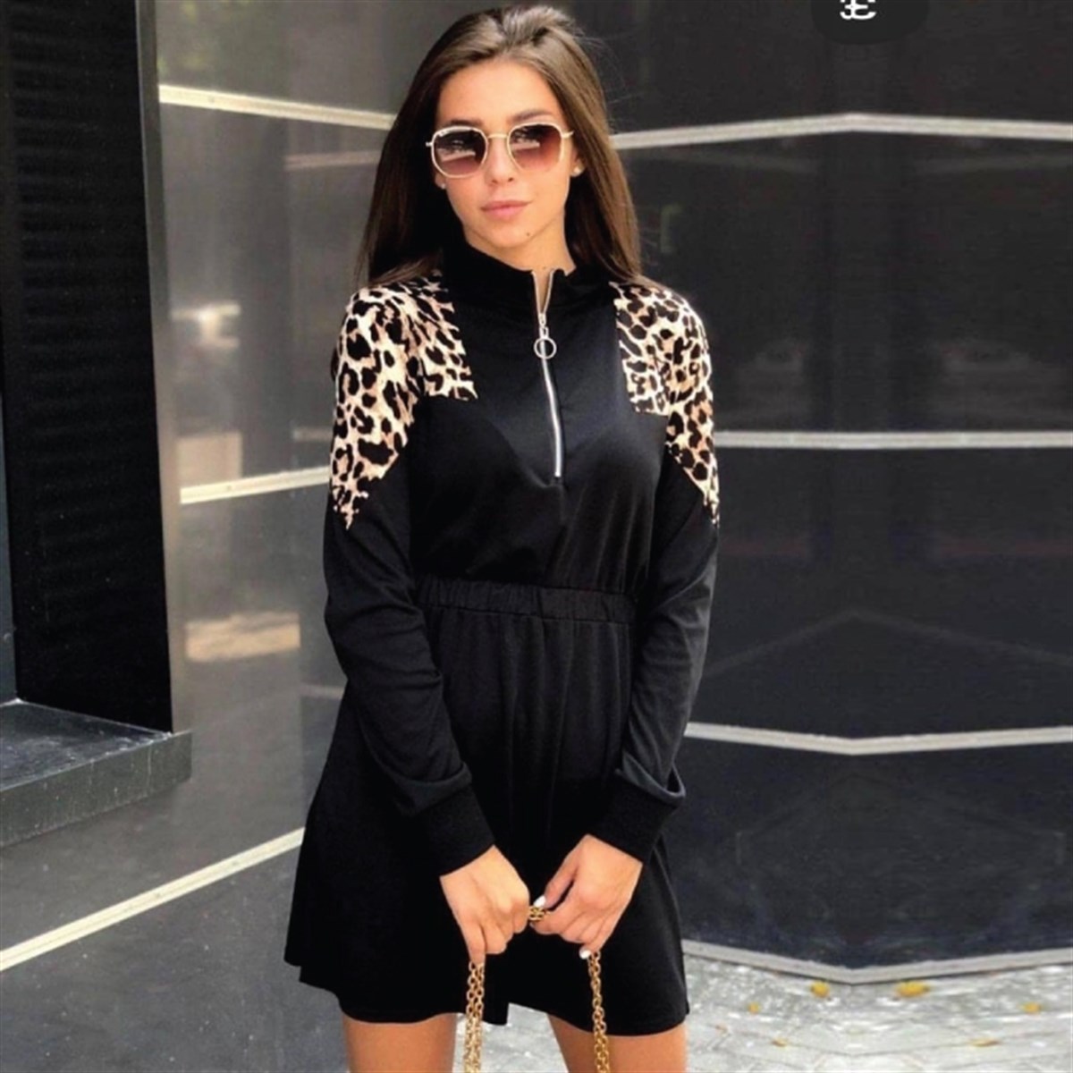 KADİFE LEOPAR DETAY FERMUARLI ELBİSE