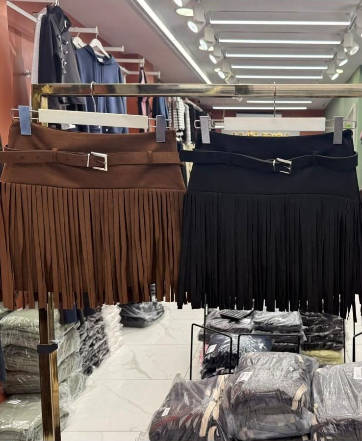 Kemerli Püsküllü Mini Süet Etek Taba