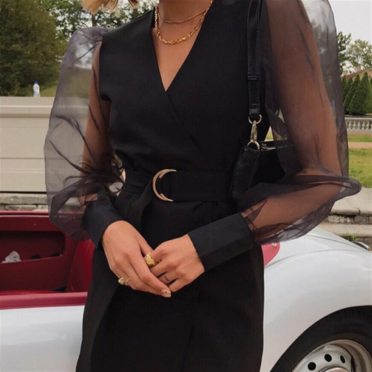 KOLLAR TÜL TASARIM KEMERLİ ELBİSE