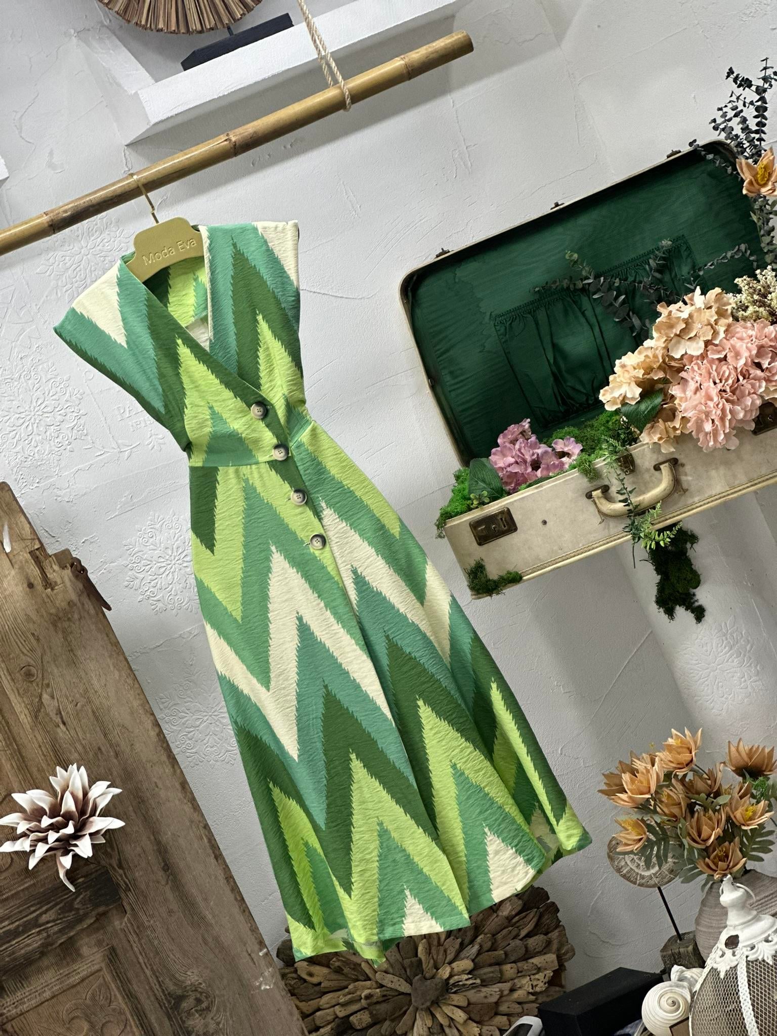 Kruvaze Düğmeli Zigzag Desen Midi Boy Elbise